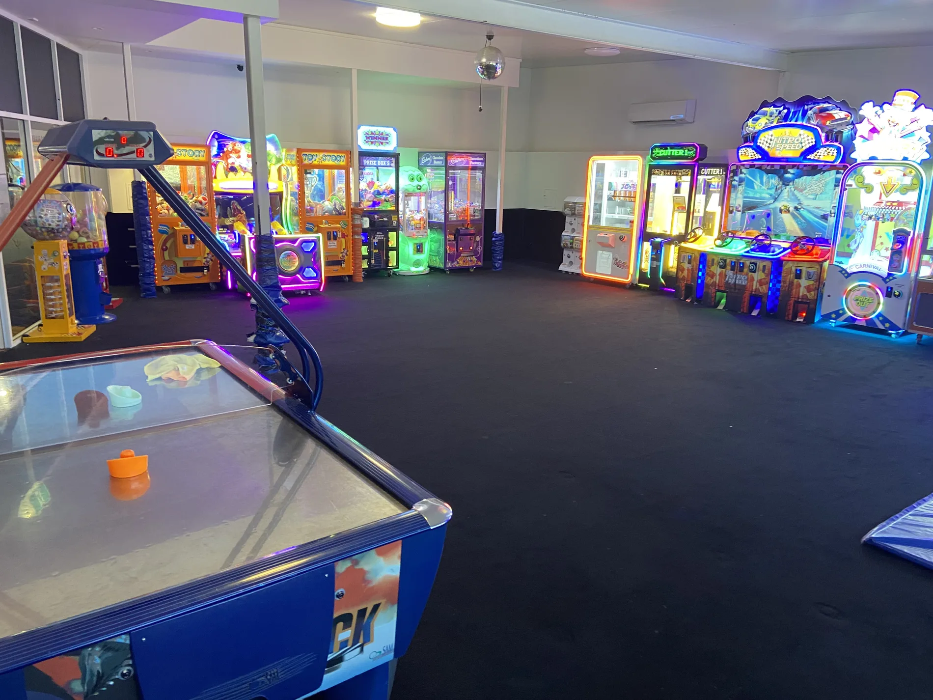 Venue Entertainment Equipment for Pubs, Clubs and Regional Hospitality